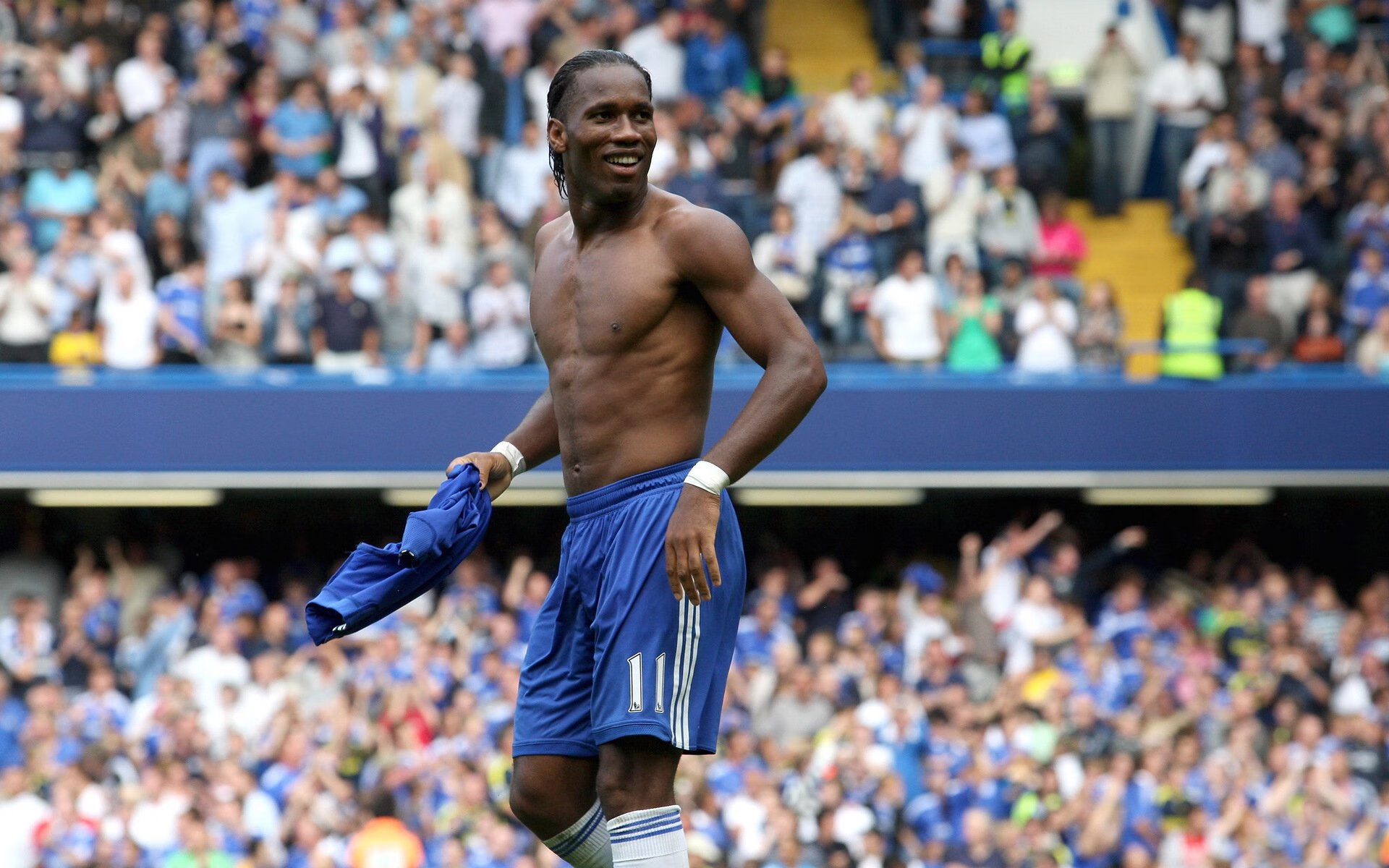 门迪的沉默革命，当非洲铁腰在米兰城撕碎英格兰的傲慢