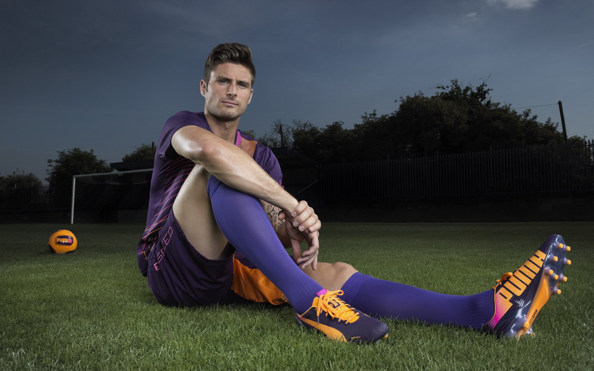 逆转与接管，当米兰红黑遇上孤胆英雄