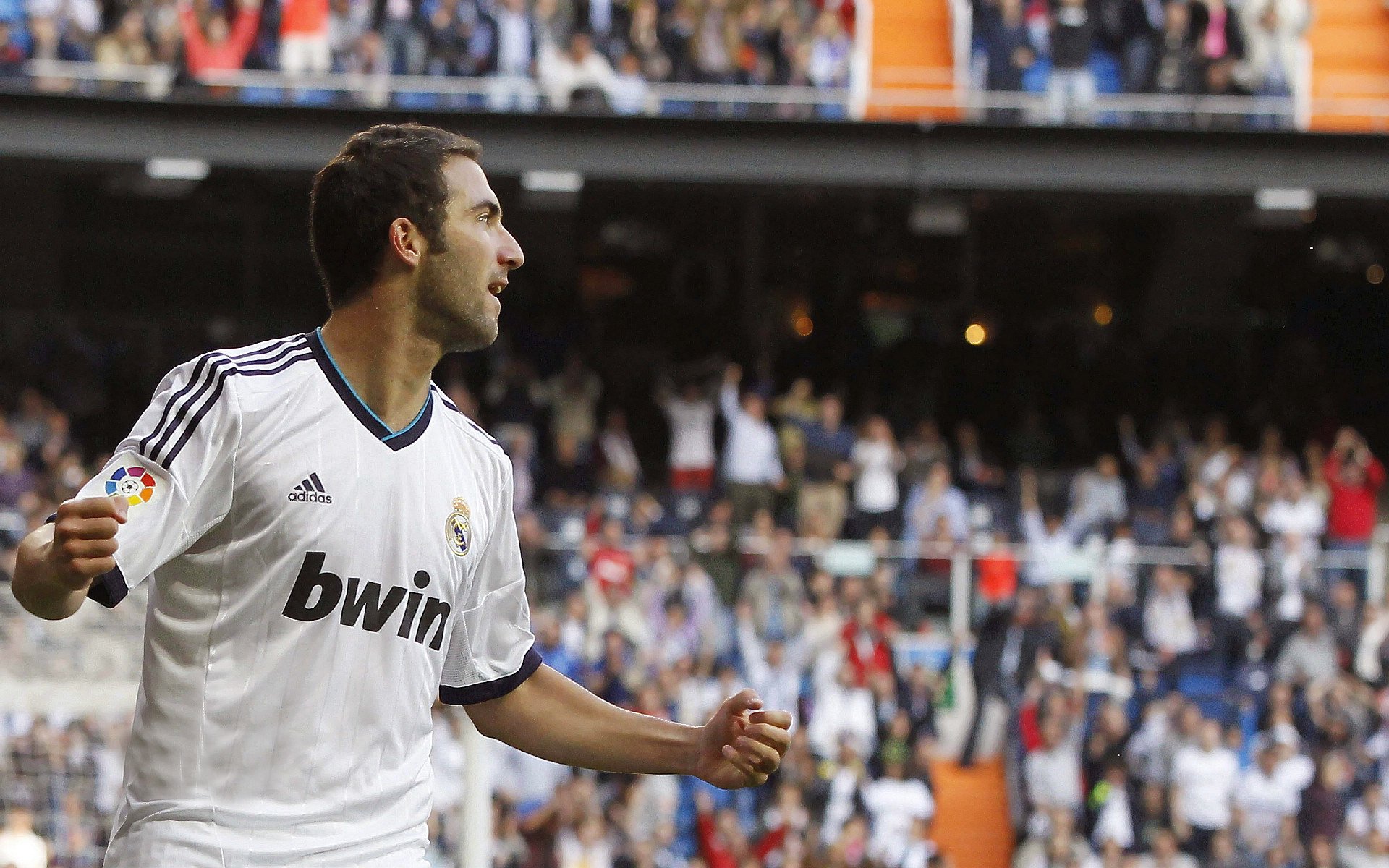 开云APP-广东队对阵勇士，英格拉姆的制胜表现与篮球全球化新篇章